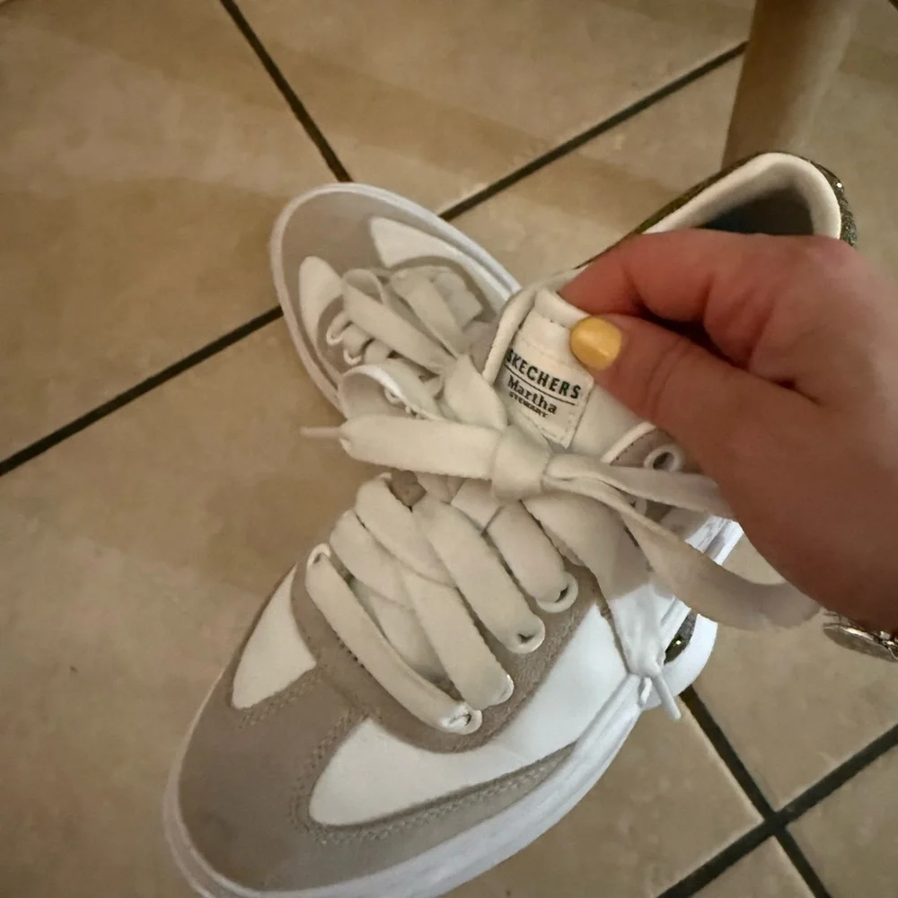Sketchers Martha Stewart